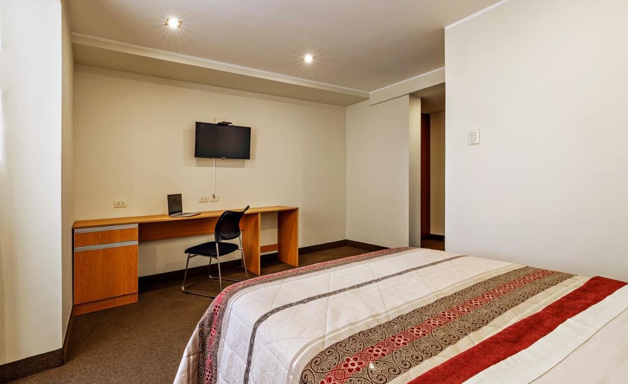 Hotel Medano Трухильо Екстериор снимка