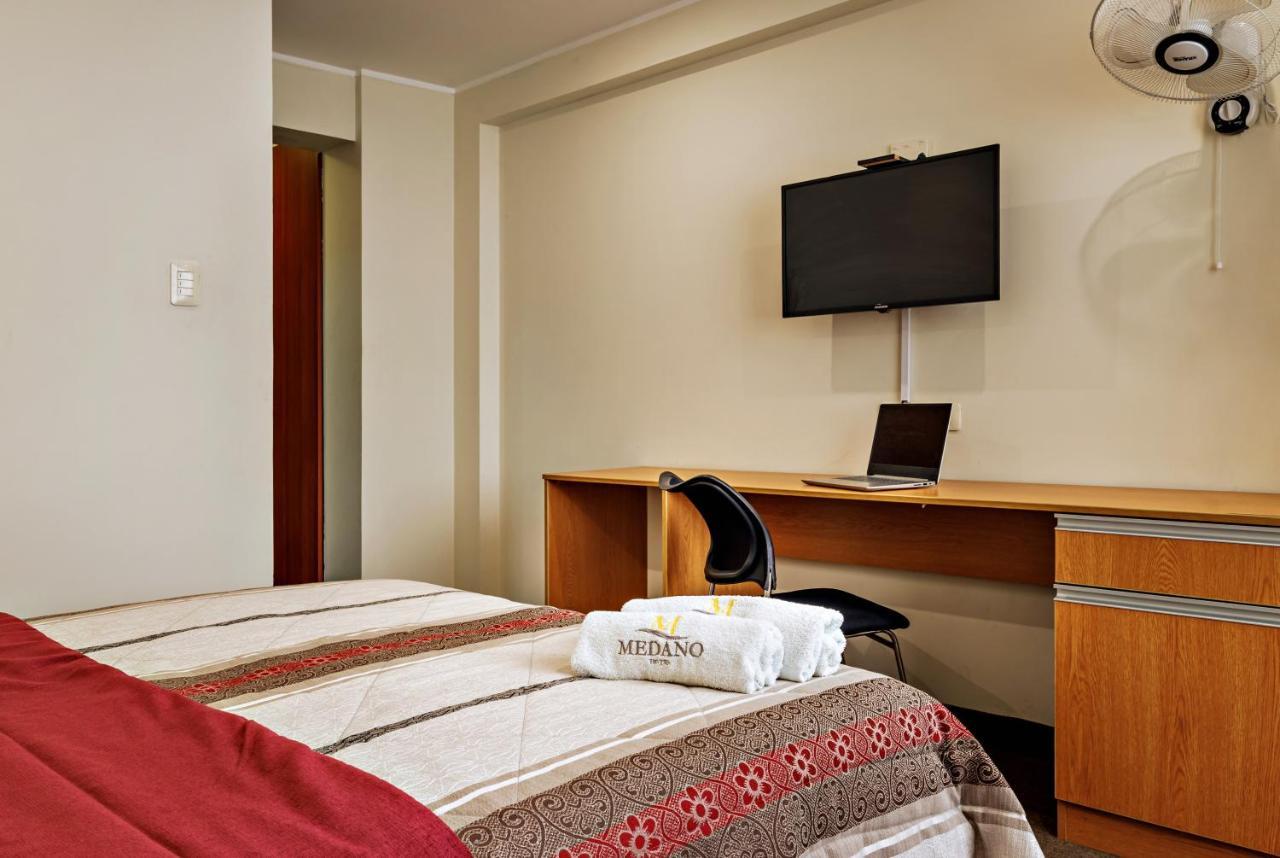 Hotel Medano Трухильо Екстериор снимка